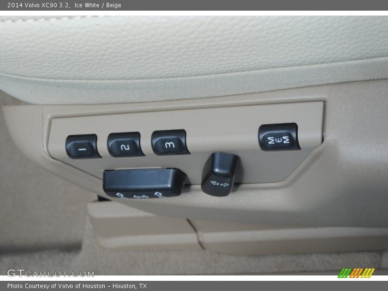 Ice White / Beige 2014 Volvo XC90 3.2