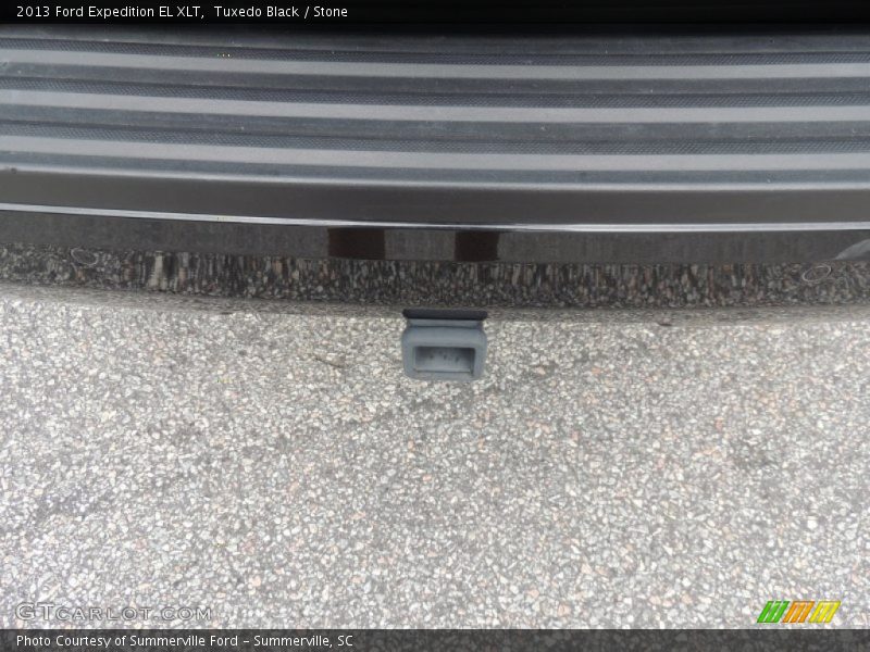 Tuxedo Black / Stone 2013 Ford Expedition EL XLT