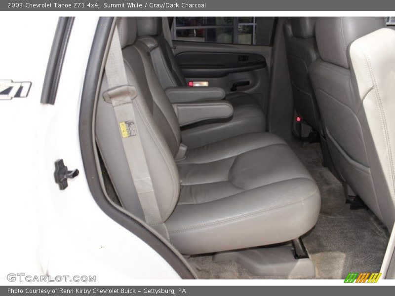Summit White / Gray/Dark Charcoal 2003 Chevrolet Tahoe Z71 4x4