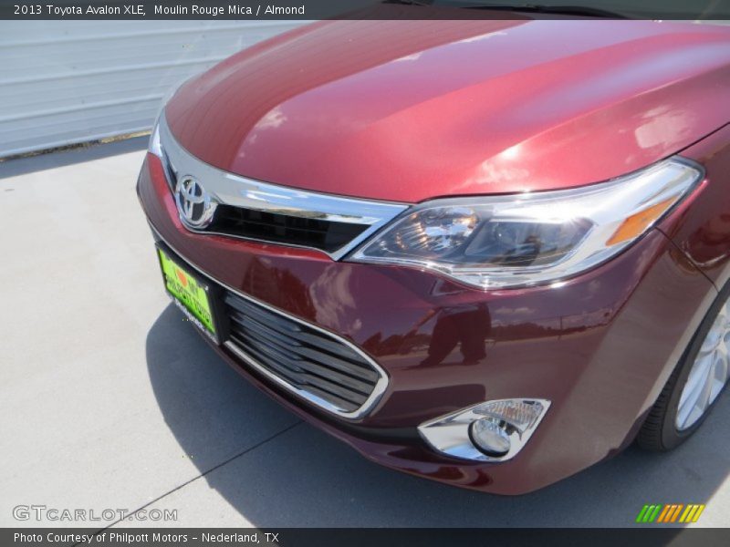 Moulin Rouge Mica / Almond 2013 Toyota Avalon XLE