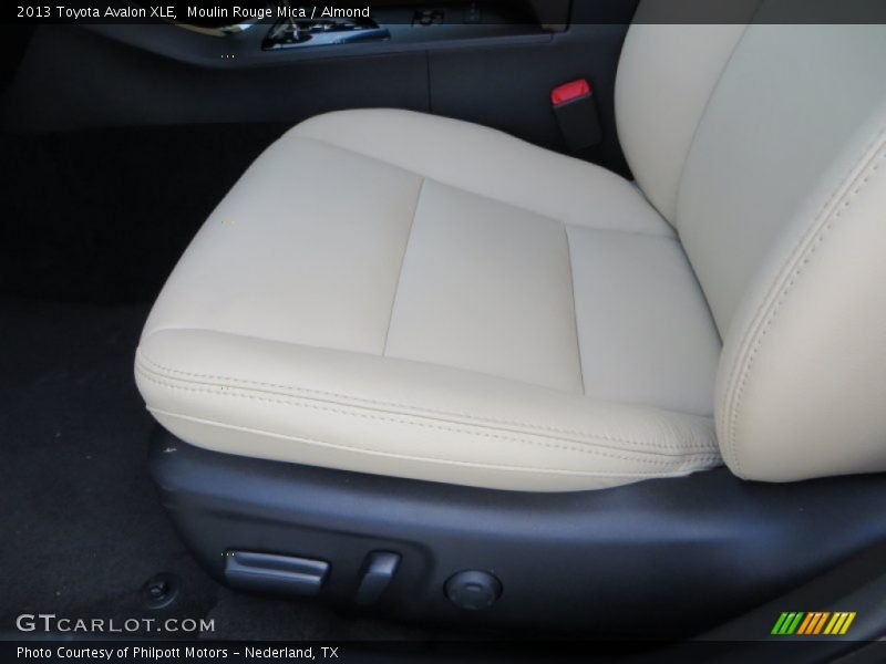 Moulin Rouge Mica / Almond 2013 Toyota Avalon XLE