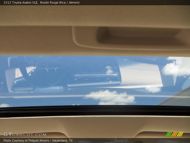 Moulin Rouge Mica / Almond 2013 Toyota Avalon XLE