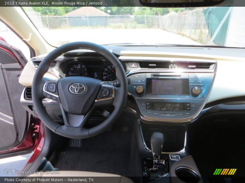 Moulin Rouge Mica / Almond 2013 Toyota Avalon XLE
