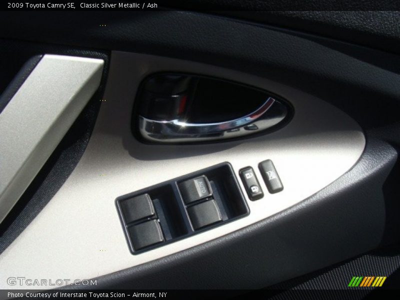 Classic Silver Metallic / Ash 2009 Toyota Camry SE