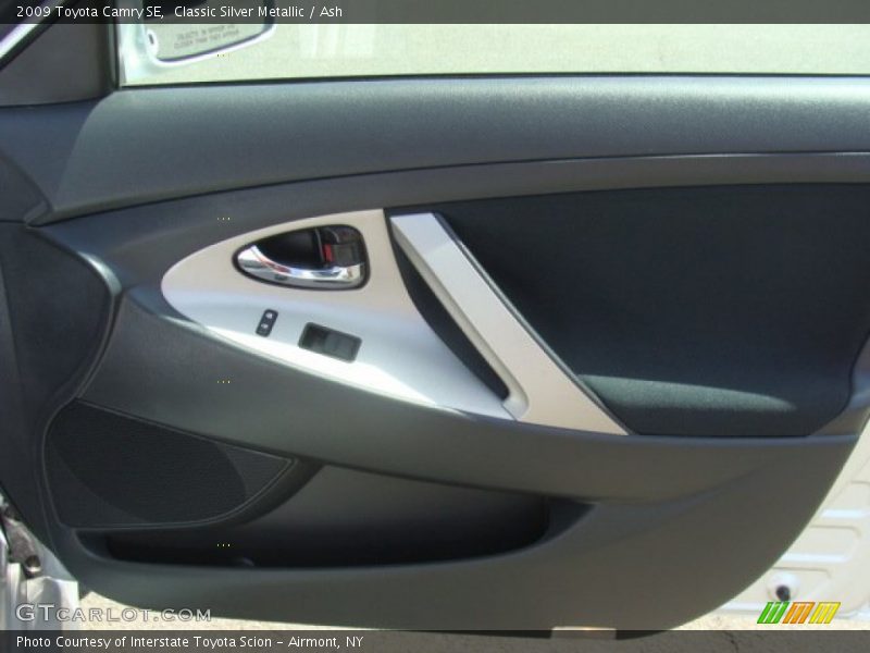 Classic Silver Metallic / Ash 2009 Toyota Camry SE
