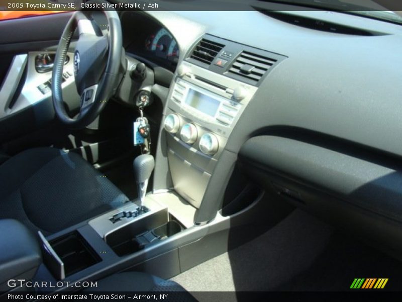 Classic Silver Metallic / Ash 2009 Toyota Camry SE