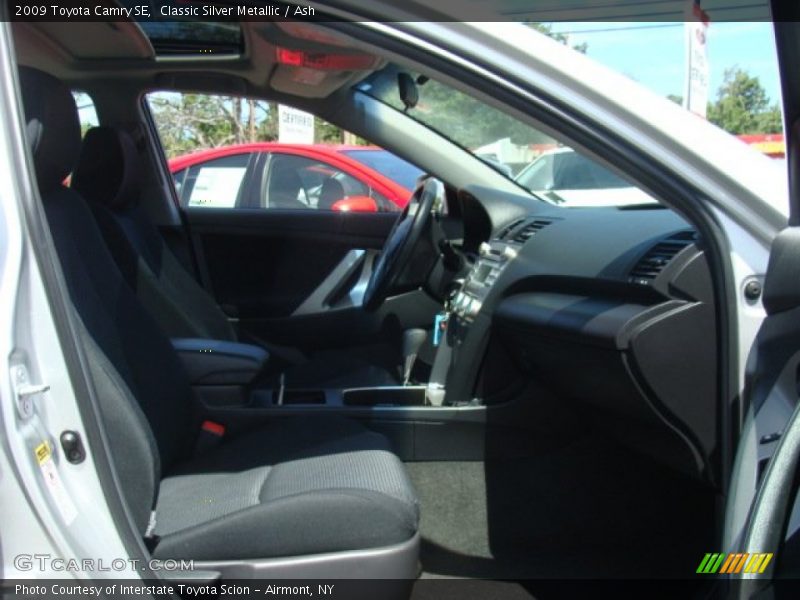 Classic Silver Metallic / Ash 2009 Toyota Camry SE