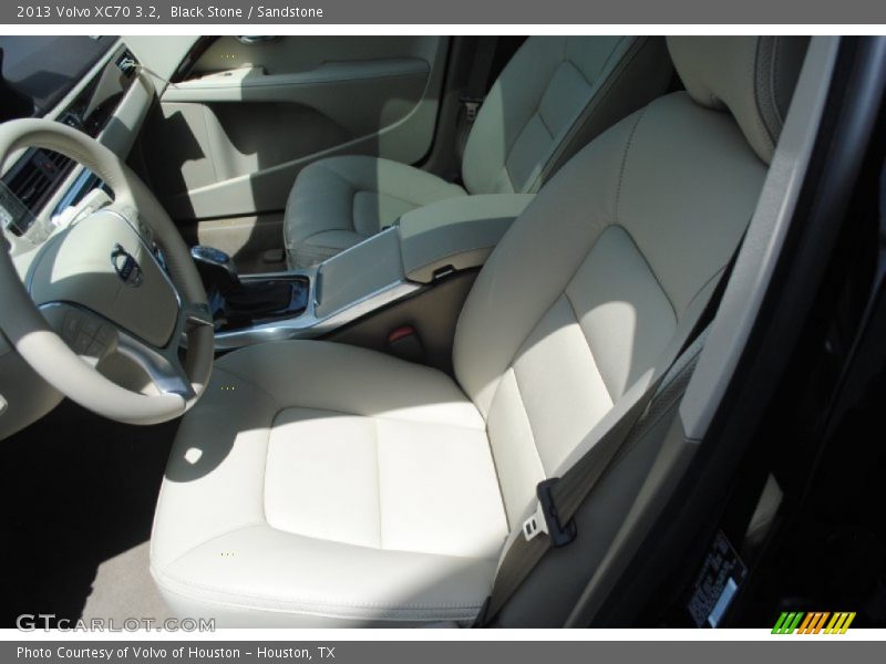 Black Stone / Sandstone 2013 Volvo XC70 3.2