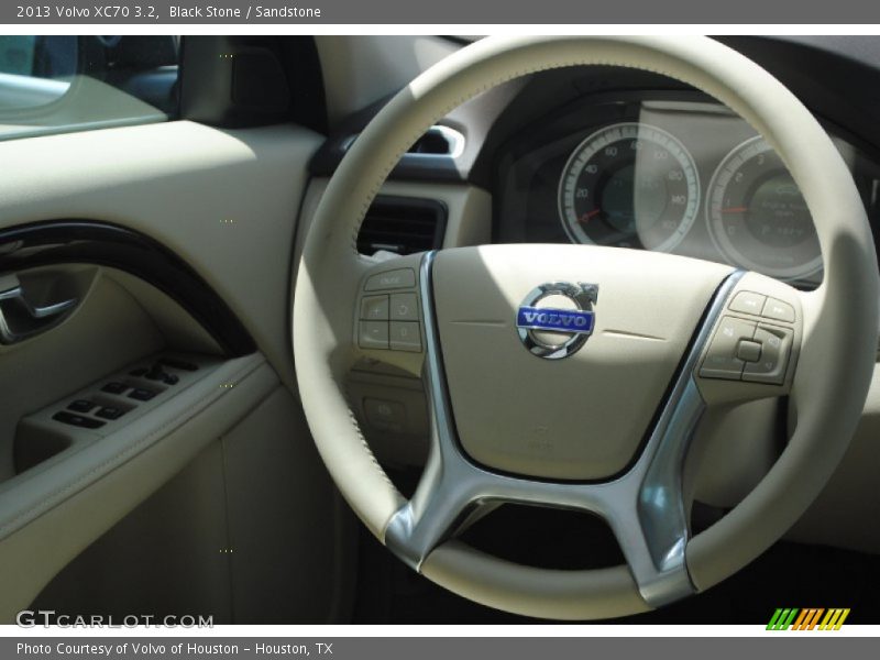 Black Stone / Sandstone 2013 Volvo XC70 3.2