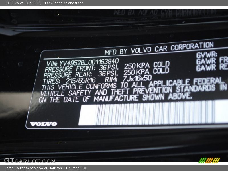 Black Stone / Sandstone 2013 Volvo XC70 3.2