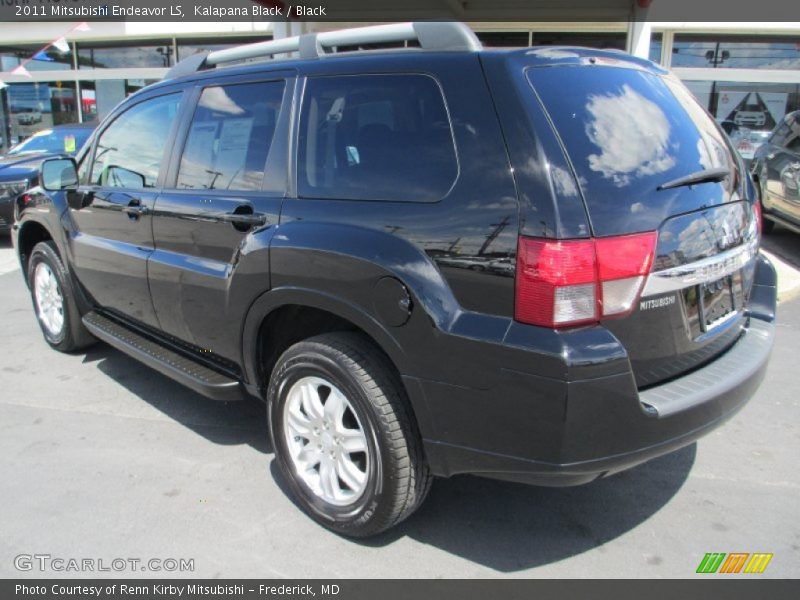 Kalapana Black / Black 2011 Mitsubishi Endeavor LS