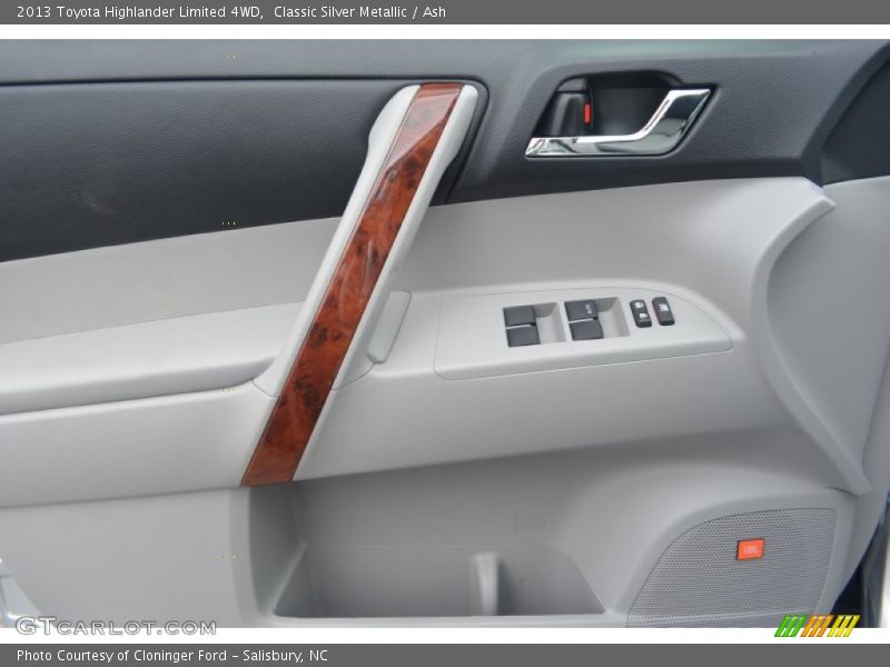 Classic Silver Metallic / Ash 2013 Toyota Highlander Limited 4WD