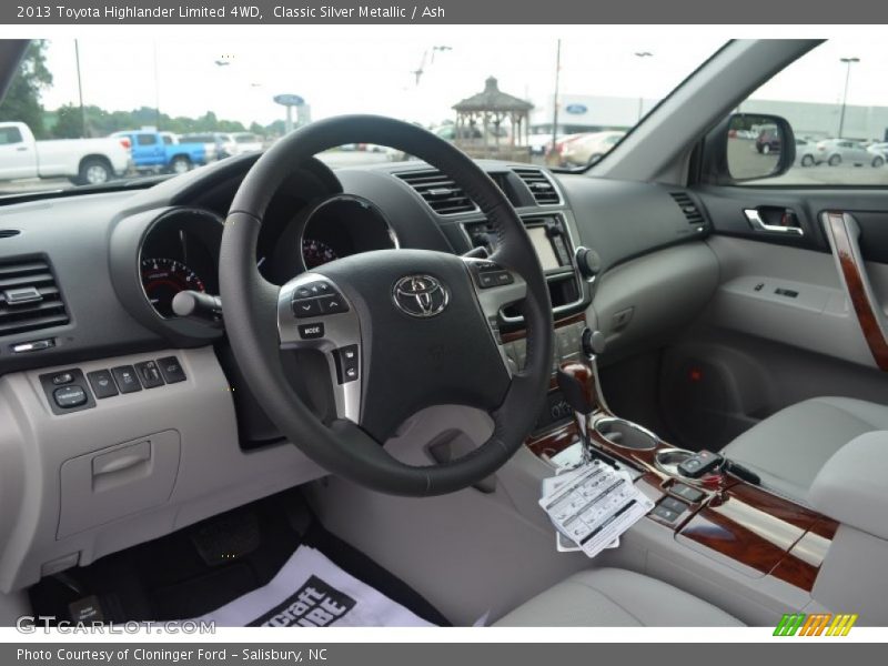 Classic Silver Metallic / Ash 2013 Toyota Highlander Limited 4WD