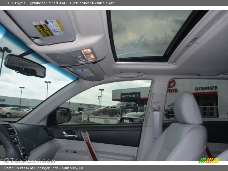 Classic Silver Metallic / Ash 2013 Toyota Highlander Limited 4WD