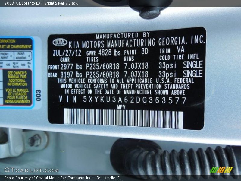 Bright Silver / Black 2013 Kia Sorento EX