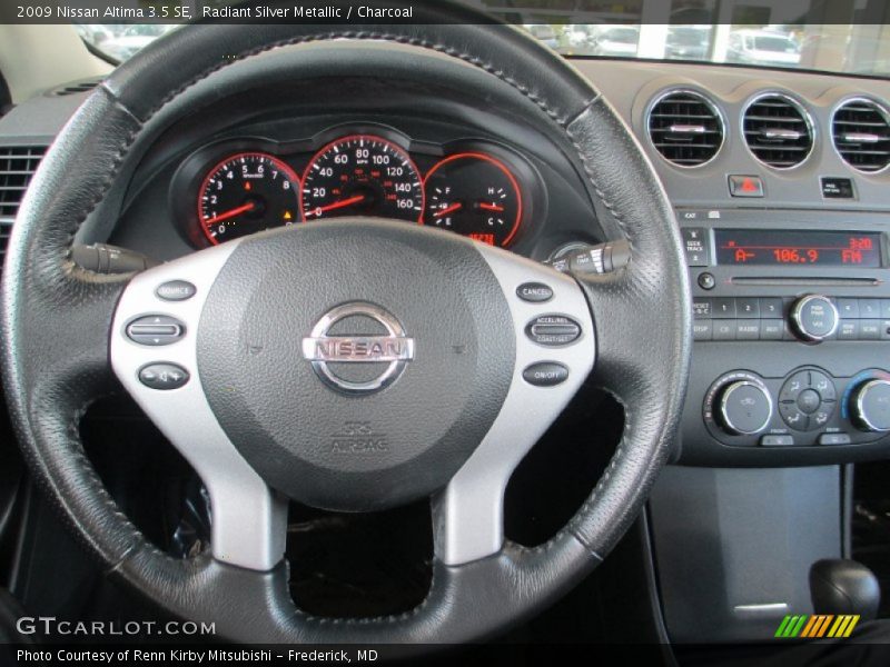 Radiant Silver Metallic / Charcoal 2009 Nissan Altima 3.5 SE