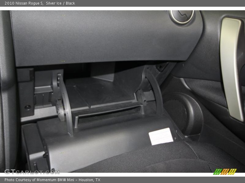 Silver Ice / Black 2010 Nissan Rogue S