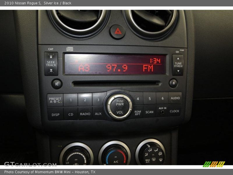 Silver Ice / Black 2010 Nissan Rogue S
