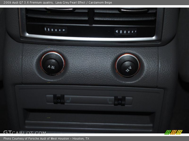 Lava Grey Pearl Effect / Cardamom Beige 2009 Audi Q7 3.6 Premium quattro