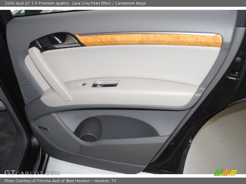 Lava Grey Pearl Effect / Cardamom Beige 2009 Audi Q7 3.6 Premium quattro