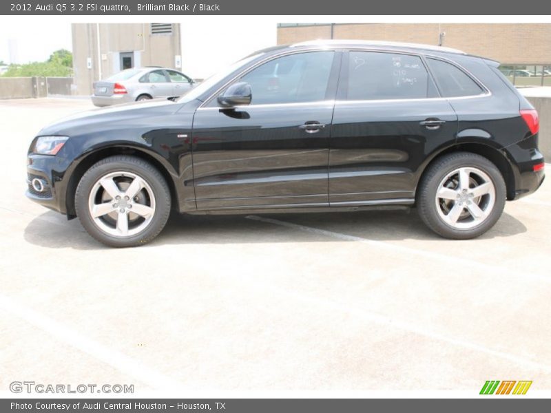 Brilliant Black / Black 2012 Audi Q5 3.2 FSI quattro