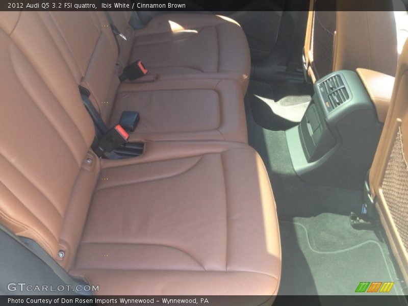 Ibis White / Cinnamon Brown 2012 Audi Q5 3.2 FSI quattro