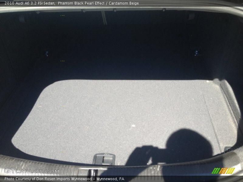 Phantom Black Pearl Effect / Cardamom Beige 2010 Audi A6 3.2 FSI Sedan