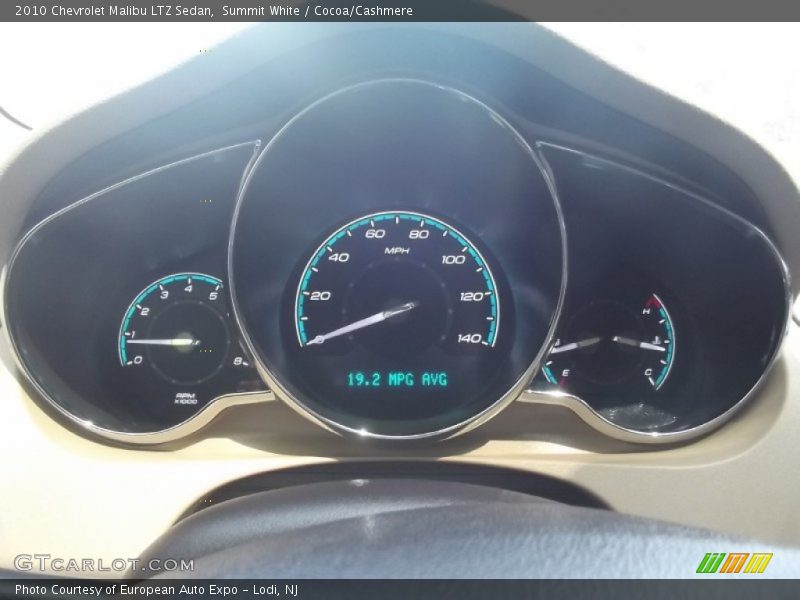 Summit White / Cocoa/Cashmere 2010 Chevrolet Malibu LTZ Sedan