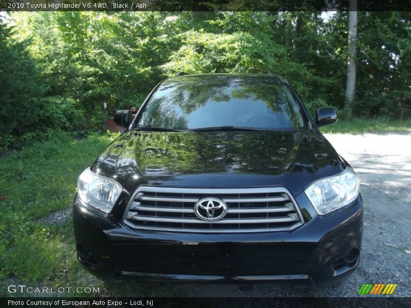 Black / Ash 2010 Toyota Highlander V6 4WD