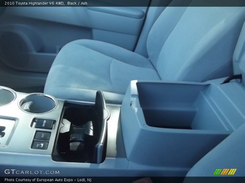 Black / Ash 2010 Toyota Highlander V6 4WD