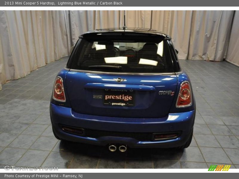Lightning Blue Metallic / Carbon Black 2013 Mini Cooper S Hardtop