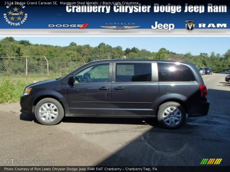 Maximum Steel Metallic / Black/Light Graystone 2014 Dodge Grand Caravan SE