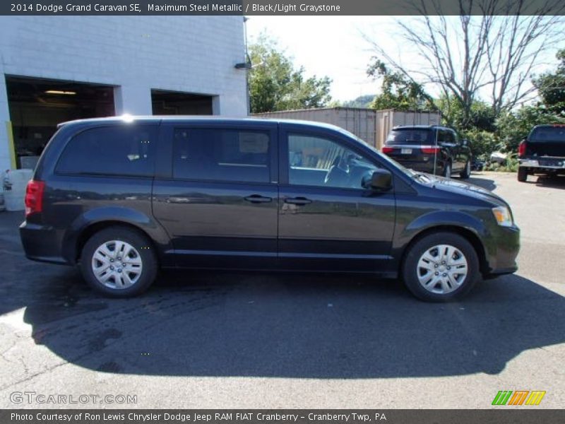Maximum Steel Metallic / Black/Light Graystone 2014 Dodge Grand Caravan SE