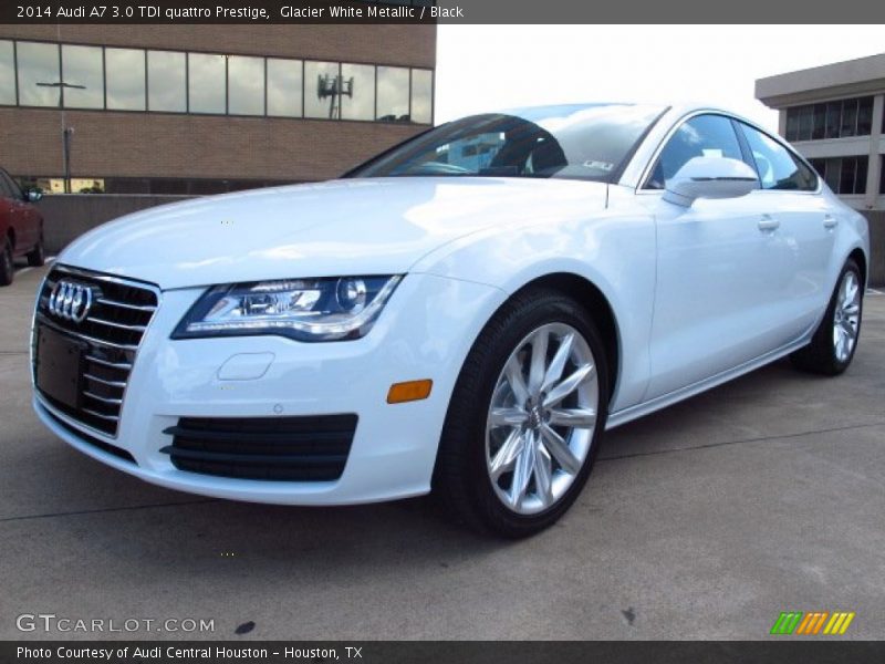 Front 3/4 View of 2014 A7 3.0 TDI quattro Prestige
