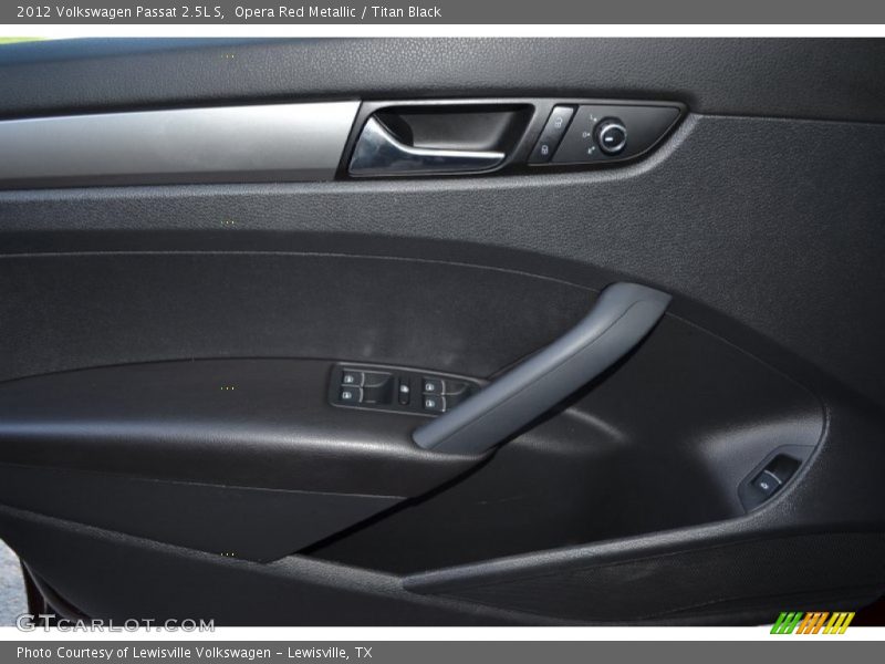 Opera Red Metallic / Titan Black 2012 Volkswagen Passat 2.5L S
