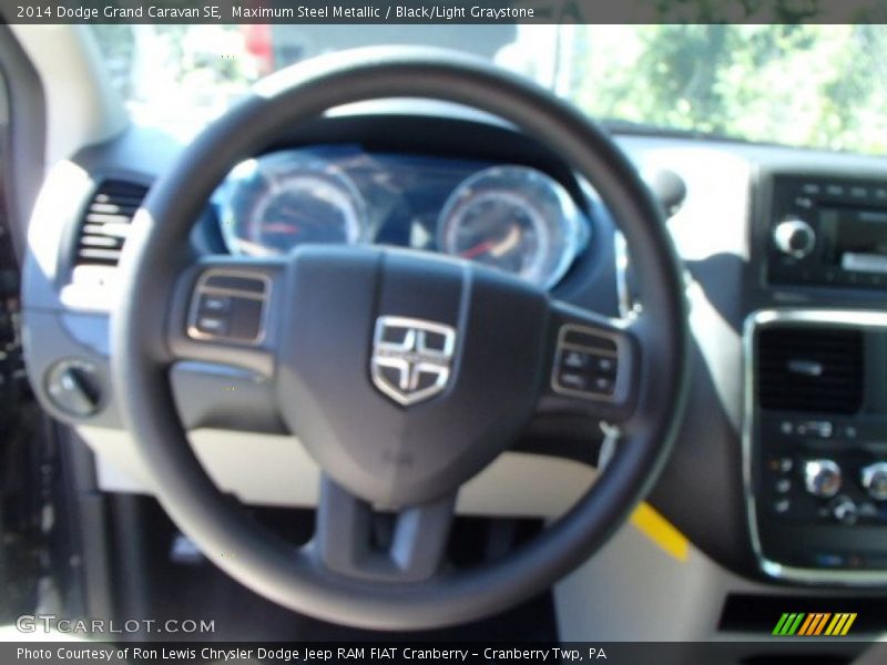 Maximum Steel Metallic / Black/Light Graystone 2014 Dodge Grand Caravan SE