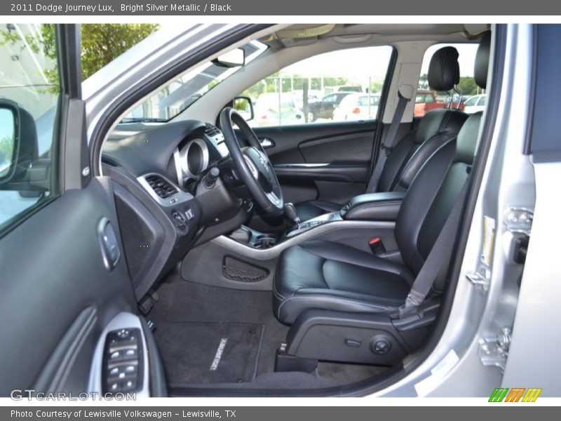  2011 Journey Lux Black Interior