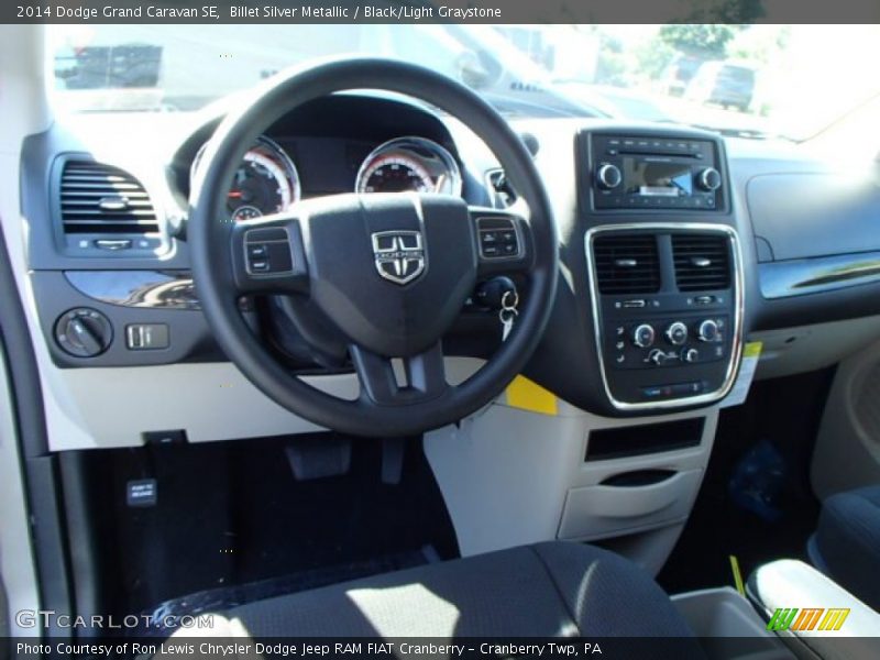Billet Silver Metallic / Black/Light Graystone 2014 Dodge Grand Caravan SE