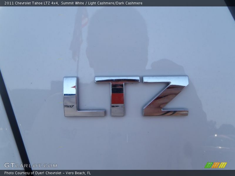 Summit White / Light Cashmere/Dark Cashmere 2011 Chevrolet Tahoe LTZ 4x4