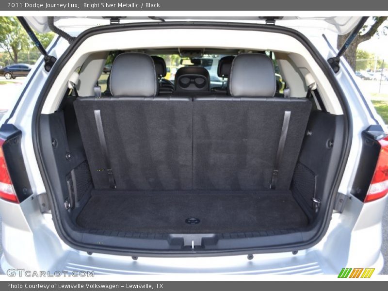 Bright Silver Metallic / Black 2011 Dodge Journey Lux