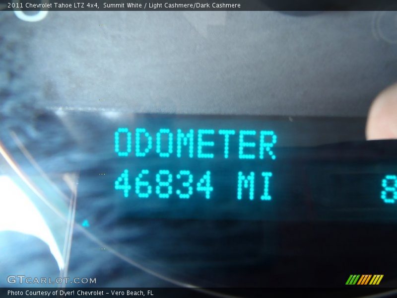 Summit White / Light Cashmere/Dark Cashmere 2011 Chevrolet Tahoe LTZ 4x4