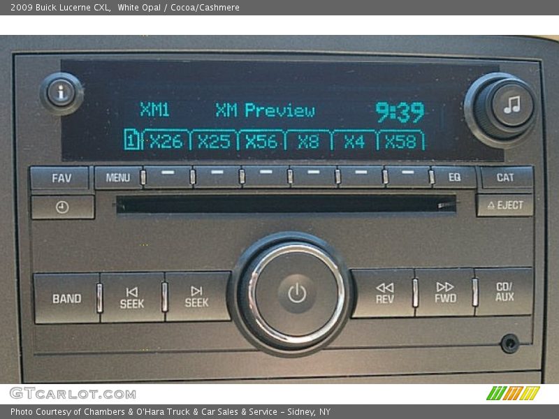 White Opal / Cocoa/Cashmere 2009 Buick Lucerne CXL