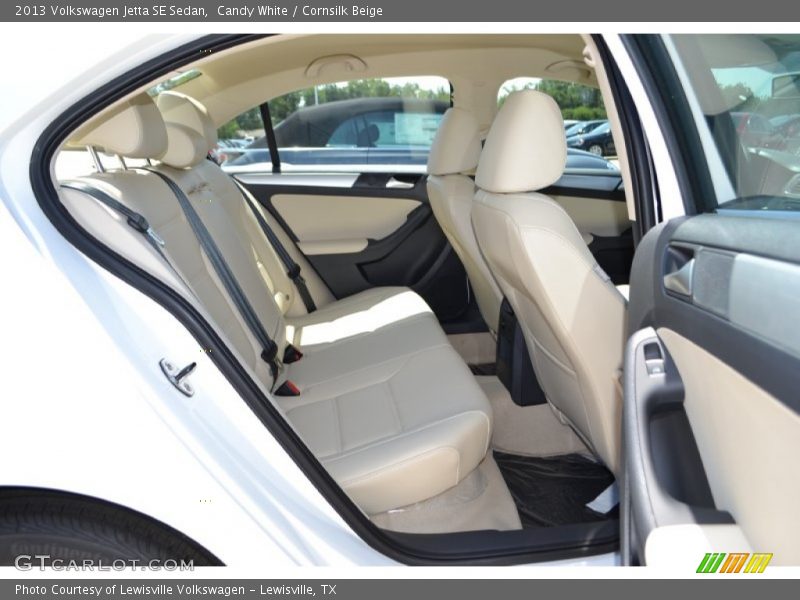 Candy White / Cornsilk Beige 2013 Volkswagen Jetta SE Sedan