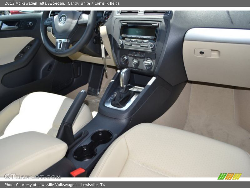 Candy White / Cornsilk Beige 2013 Volkswagen Jetta SE Sedan