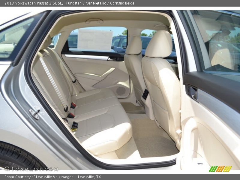 Tungsten Silver Metallic / Cornsilk Beige 2013 Volkswagen Passat 2.5L SE