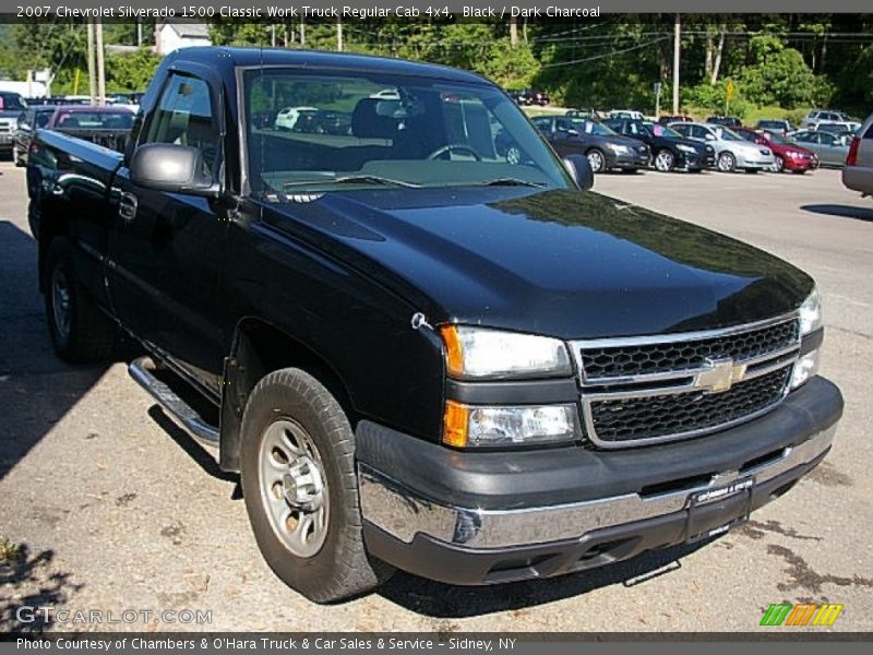 Black / Dark Charcoal 2007 Chevrolet Silverado 1500 Classic Work Truck Regular Cab 4x4