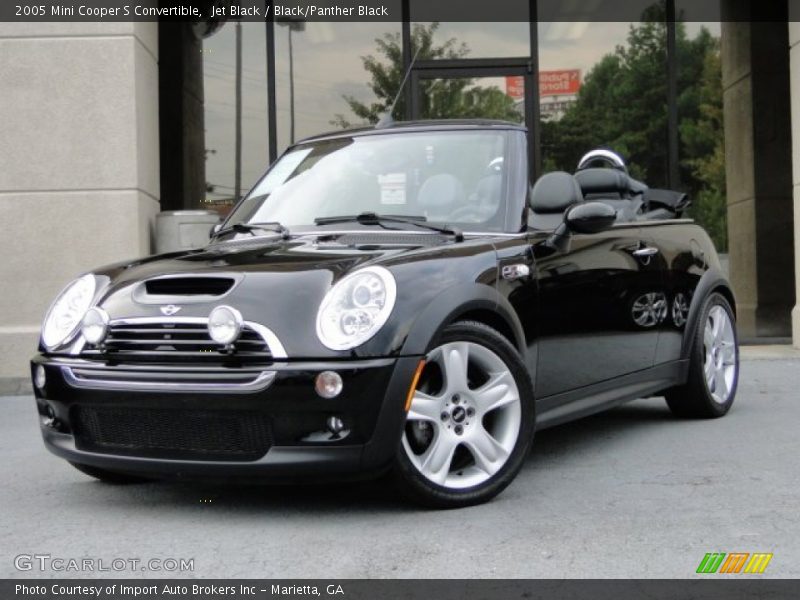 Front 3/4 View of 2005 Cooper S Convertible