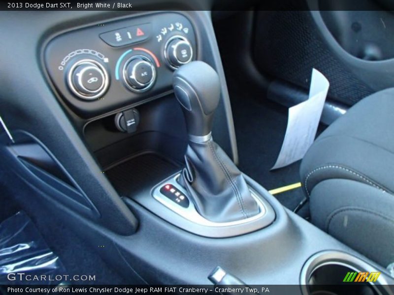 Bright White / Black 2013 Dodge Dart SXT