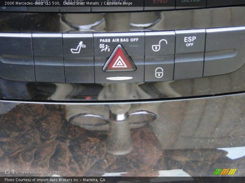 Desert Silver Metallic / Cashmere Beige 2006 Mercedes-Benz CLS 500