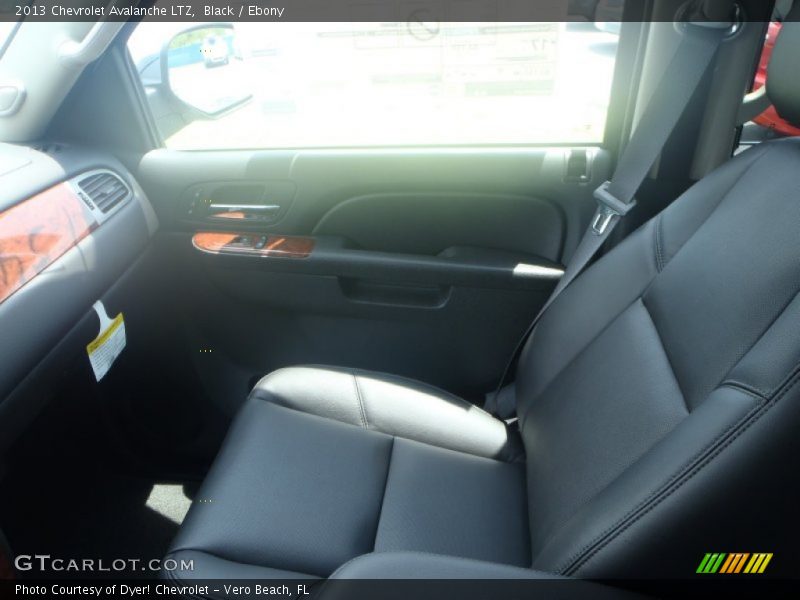 Black / Ebony 2013 Chevrolet Avalanche LTZ